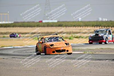 media/Sep-29-2024-24 Hours of Lemons (Sun) [[6a7c256ce3]]/Bus Stop (1145a-1215p)/